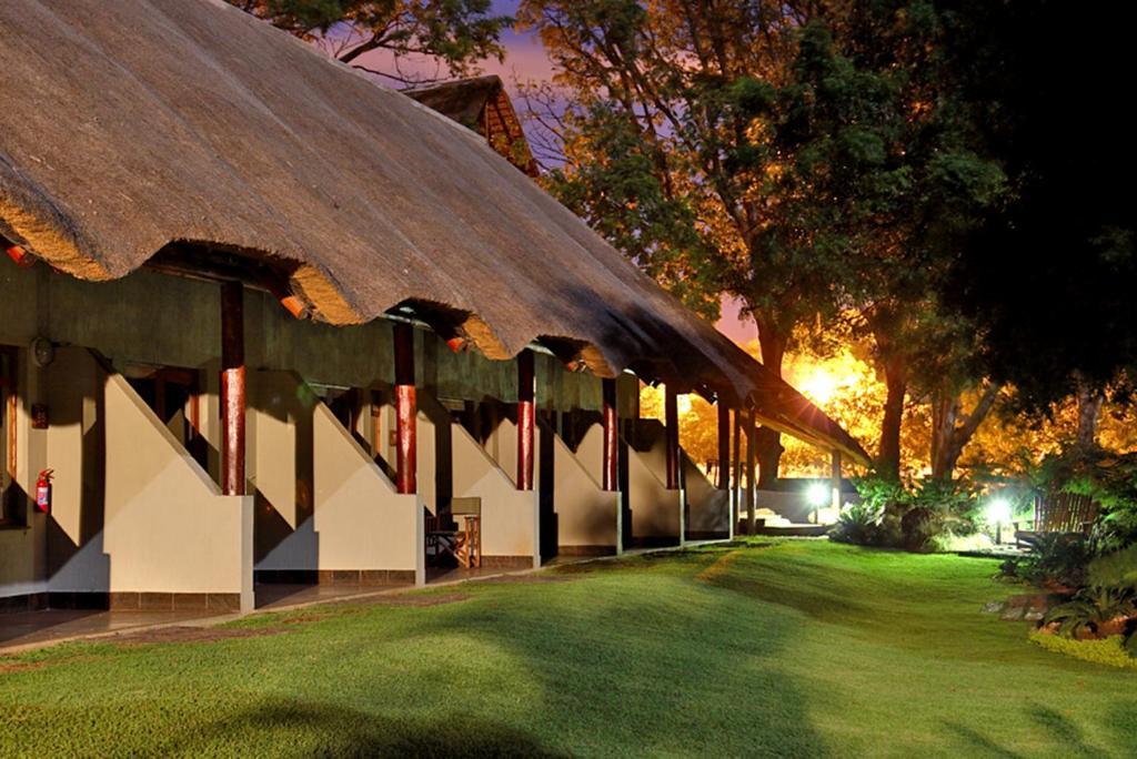 Hans Merensky Hotel And Spa Phalaborwa Ruang foto